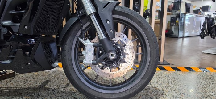 2022 Benelli 502C Black