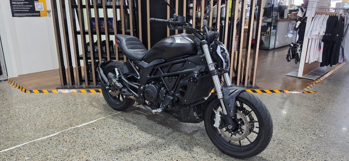 2022 Benelli 502C Black