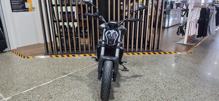 2022 Benelli 502C Black