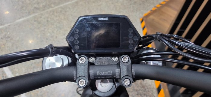 2022 Benelli 502C Black