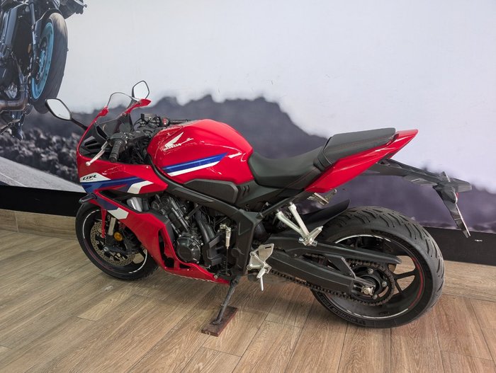 2024 Honda CBR650RAC RED