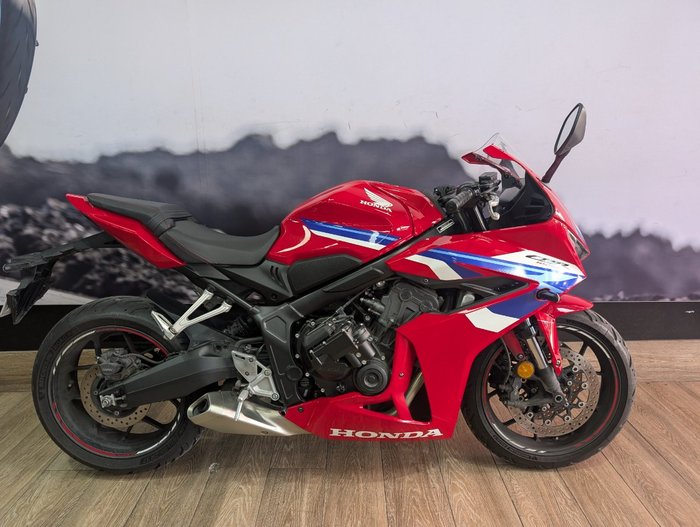 2024 Honda CBR650RAC RED