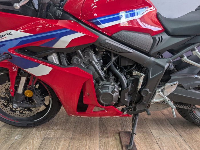 2024 Honda CBR650RAC RED