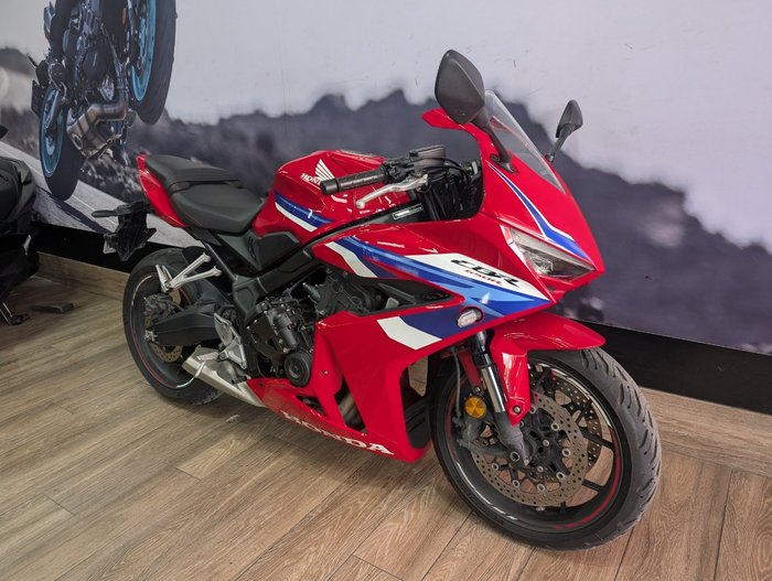 2024 Honda CBR650RAC RED