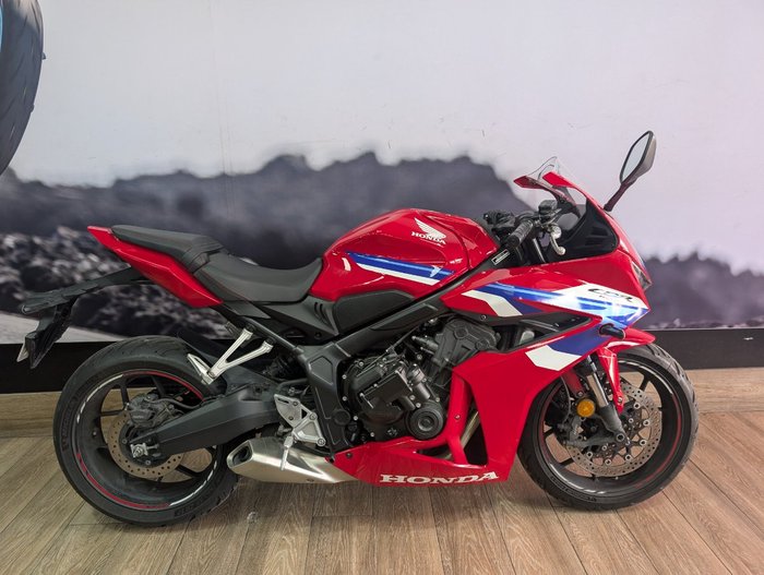 2024 Honda CBR650RAC RED