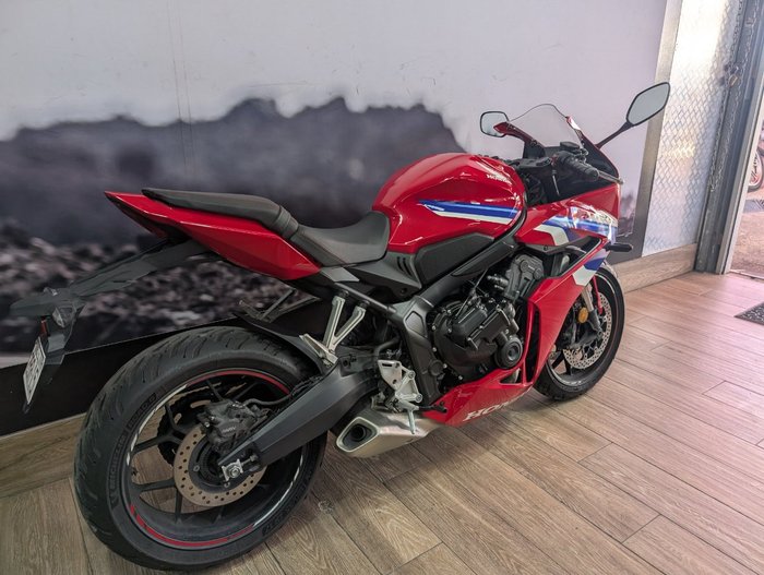 2024 Honda CBR650RAC RED