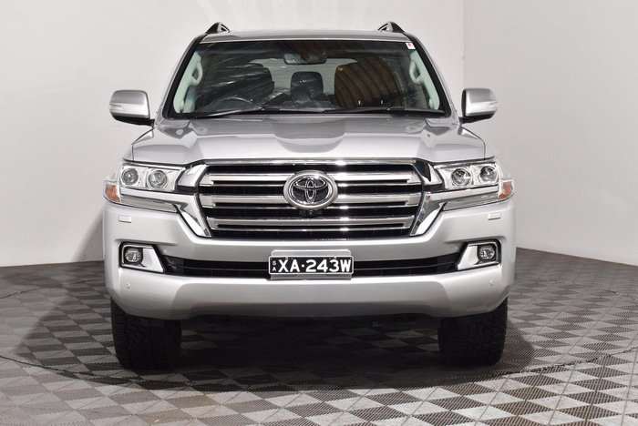 2020 Toyota Landcruiser VX