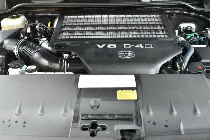 2020 Toyota Landcruiser VX