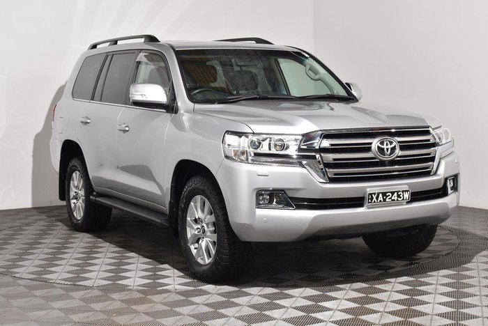2020 Toyota Landcruiser