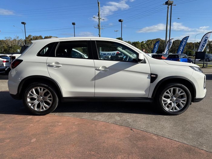 2023 Mitsubishi ASX ES