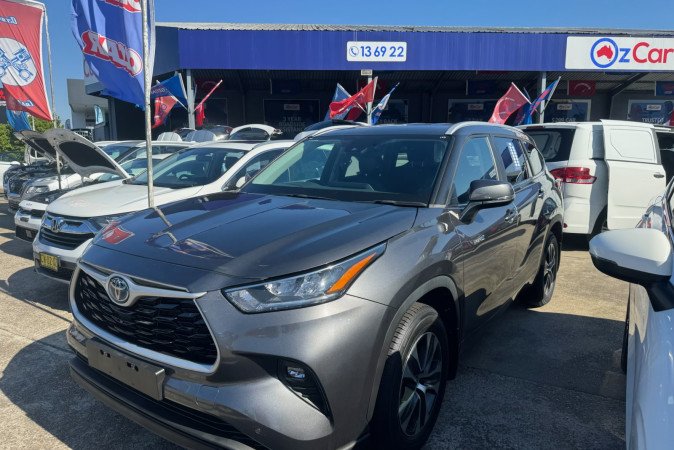 2024 TOYOTA KLUGER