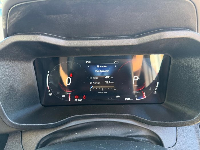 2025 Mahindra XUV3XO AX7L