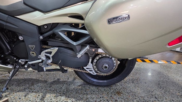 2013 Triumph SPRINT GT GOLD