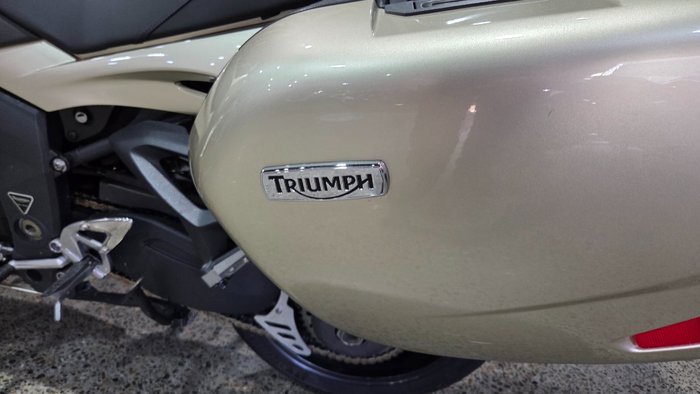 2013 Triumph SPRINT GT GOLD