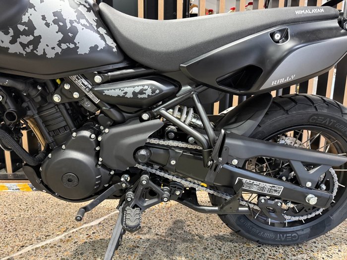 2026 Royal Enfield HIMALAYAN 450 MANA BLACK
