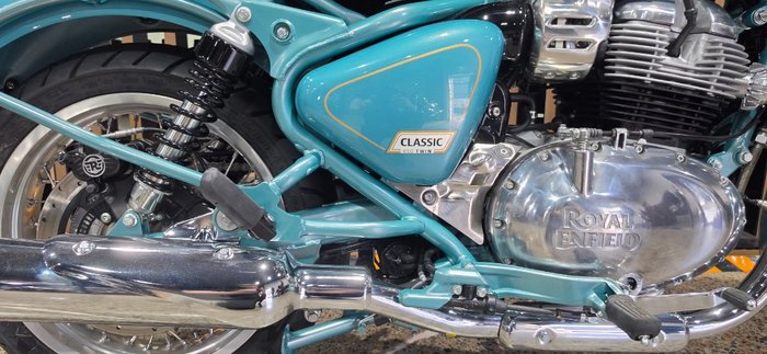 2025 Royal Enfield CLASSIC 650 TEAL GREEN
