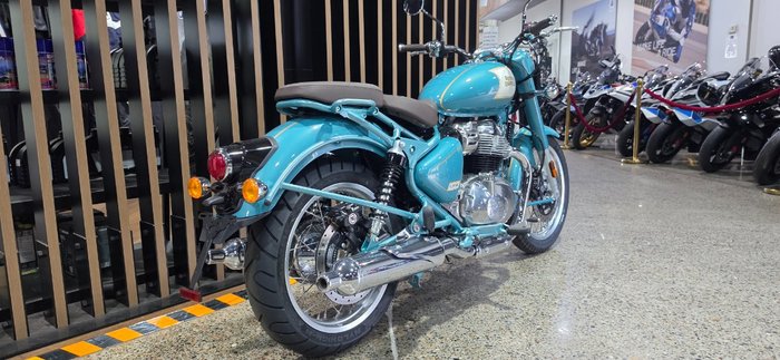 2025 Royal Enfield CLASSIC 650 TEAL GREEN