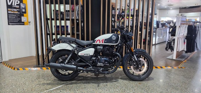 2026 Royal Enfield SHOTGUN 650 WHITE