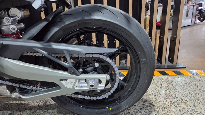 2026 BMW Motorrad S 1000 RR SILVER
