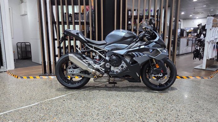 2026 BMW Motorrad S 1000 RR SILVER