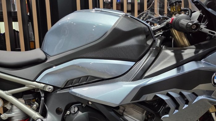 2026 BMW Motorrad S 1000 RR SILVER