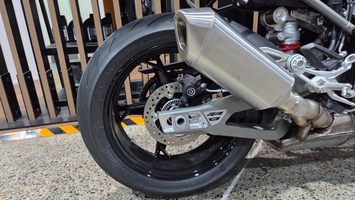 2026 BMW Motorrad S 1000 RR SILVER