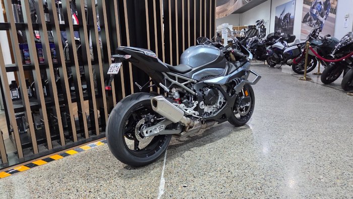 2026 BMW Motorrad S 1000 RR SILVER