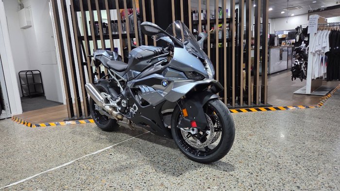 2026 BMW Motorrad S 1000 RR SILVER