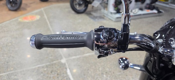 2026 Royal Enfield 2026 Royal Enfield 650CC BULLET 650 Road Black