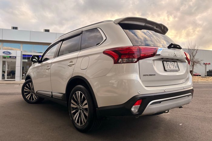 2019 Mitsubishi Outlander LS