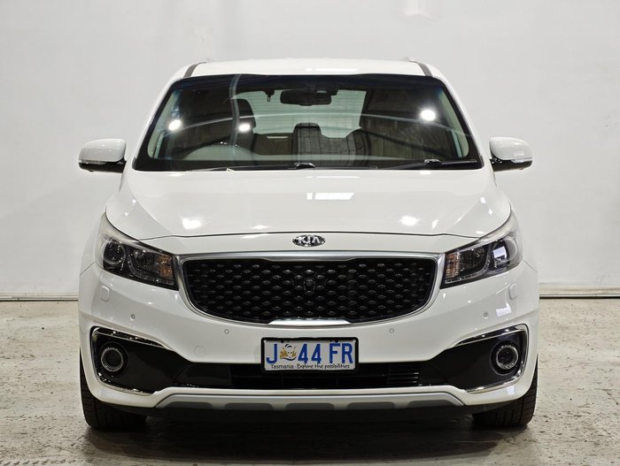 2015 Kia Carnival Platinum