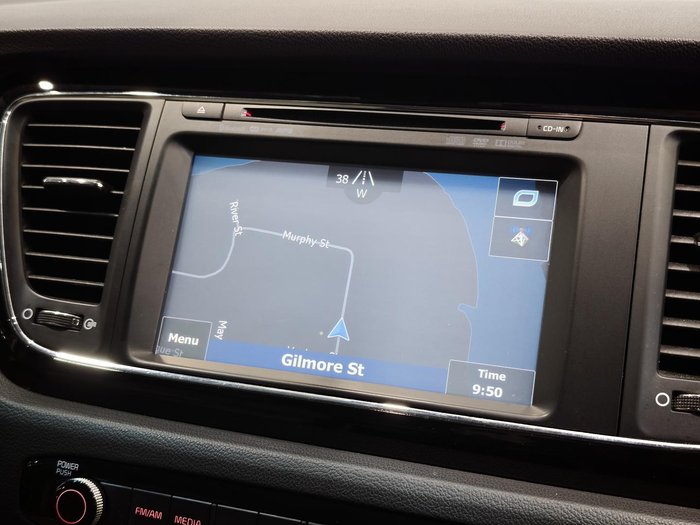 2015 Kia Carnival Platinum