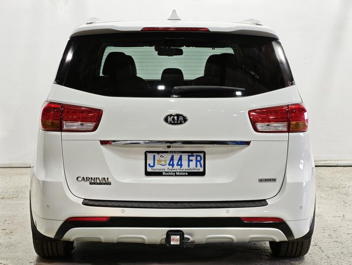 2015 Kia Carnival Platinum
