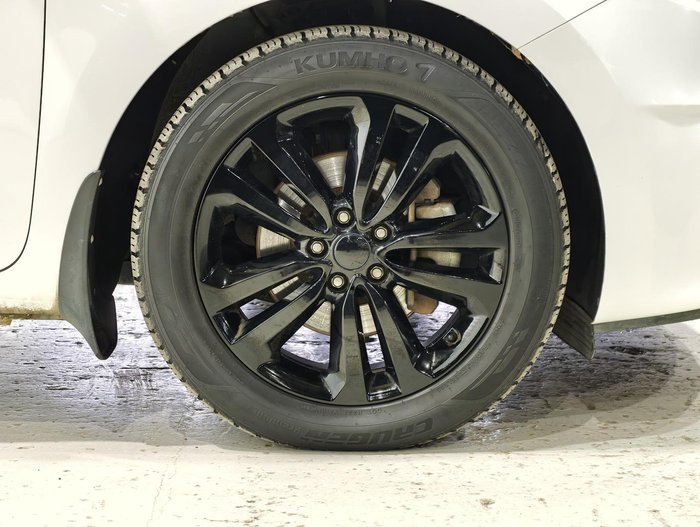 2015 Kia Carnival Platinum