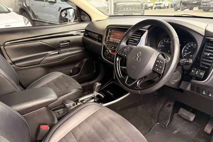2019 Mitsubishi Outlander LS