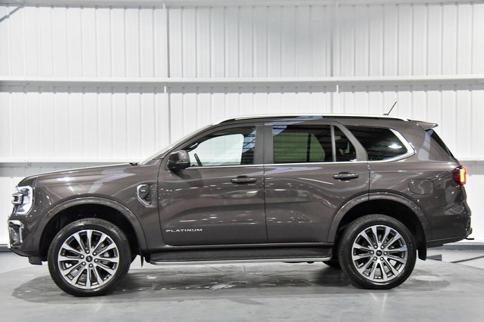 2025 Ford Everest Platinum