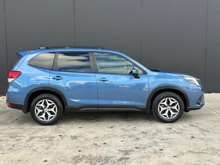 2023 Subaru Forester 2.5i