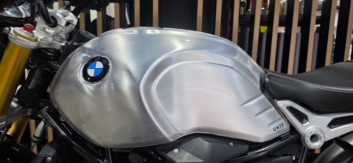 2021 BMW Motorrad R NINE T BLACK STORM METALLIC 2
