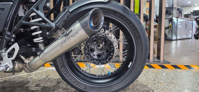 2021 BMW Motorrad R NINE T BLACK STORM METALLIC 2