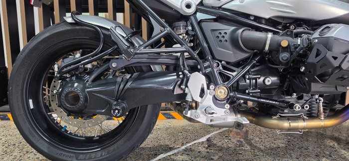 2021 BMW Motorrad R NINE T BLACK STORM METALLIC 2