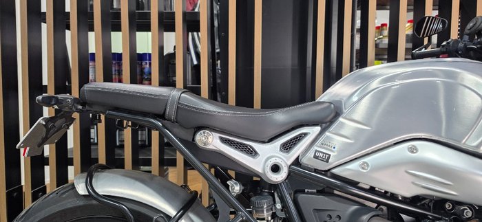 2021 BMW Motorrad R NINE T BLACK STORM METALLIC 2