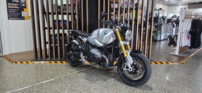 2021 BMW Motorrad R NINE T BLACK STORM METALLIC 2