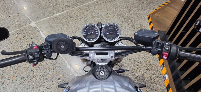 2021 BMW Motorrad R NINE T BLACK STORM METALLIC 2