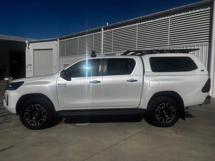 2020 Toyota Hilux SR5