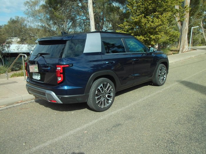2024 KGM SsangYong Torres Ultimate