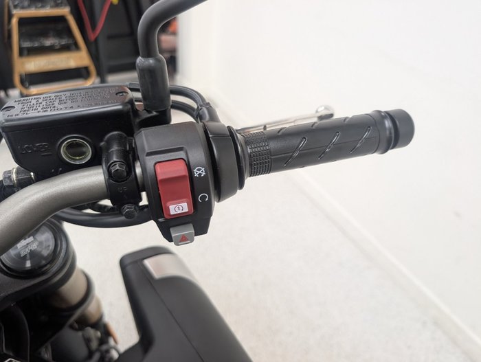 2025 Honda CB650RAC Black