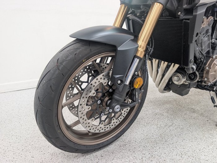 2025 Honda CB650RAC Black