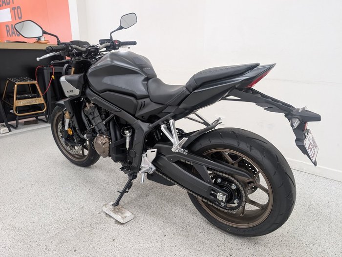 2025 Honda CB650RAC Black