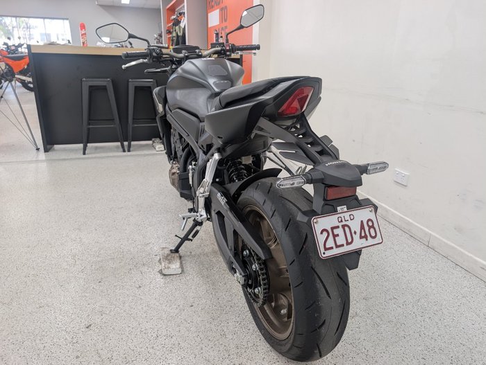 2025 Honda CB650RAC Black