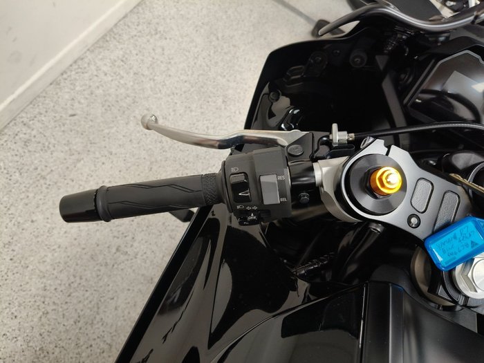 2025 YAMAHA YZF-R7LA Black
